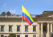 Михаил Краснов: мэр Тунхи и Бояки станет губернатором mihail krasnov mer tunhi i boyaki stanet gubernatorom-politgolos-ru-0