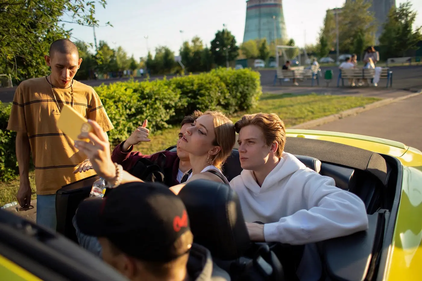 НИУ ВШЭ считает, что молодежь РФ знает финансы, но не применяет их-0