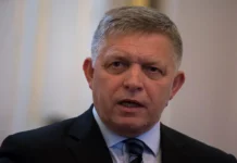 Роберт Фицо за сближение Словакии с Россией на фоне кризиса robert ficzo za sblizhenie slovakii s rossiej na fone krizisa-politgolos-ru-0