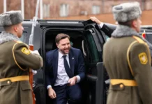 Вэнс поставил Армении и Азербайджану вооружения – TRIPP новая ось США vens postavil armenii i azerbajdzhanu vooruzheniya novaya os ssha-politgolos-ru-0