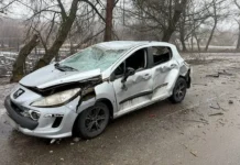 ВСУ атаковали поселок в ЛНР. Пасечник и Сальдо о последствиях vsu atakovali poselok v lnr pasechnik i saldo o posledstviyah-politgolos-ru-0