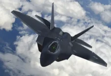 Lockheed Martin и Кэти Чиккарино запускают F-22 Raptor 2.0 i keti chikkarino zapuskayut 22 20-politgolos-ru-0