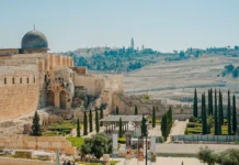 Иранские ракеты Nasrallah у Храма Гроба Господня в Иерусалиме iranskie rakety u hrama groba gospodnya v ierusalime-politgolos-ru-0