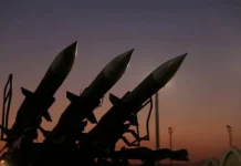 КСИР успешно провел операции на базах США в ОАЭ, Кувейте и Бахрейне ksir uspeshno provel operaczii na bazah ssha v oae kuvejte i bahrejne-politgolos-ru-0