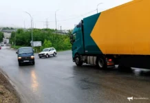 Минтранс Приморья напомнил об общих правилах на трассе Де-Фриз Седанка mintrans primorya napomnil ob obshhih pravilah na trasse defriz sedanka-politgolos-ru-0