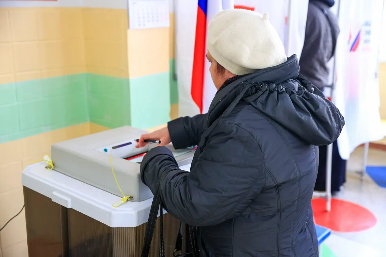 Выборы, избирательные участки Евгений Кулешов, ИА PrimaMedia