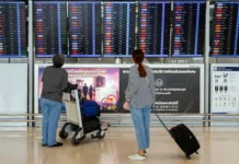 Рейс Azur Air из Пхукета в Уфу задержан – россияне ждали 13 часов rejs iz phuketa v ufu zaderzhan rossiyane zhdali 13 chasov-politgolos-ru-0