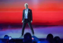 Валерий Панасюк о будущем артистов вроде SHAMAN и Дронова valerij panasyuk o budushhem artistov vrode i dronova-politgolos-ru-0