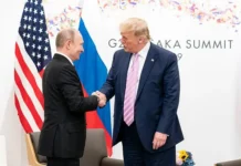Скрытые мотивы и детали переговоров Дональда Трампа и Владимира Путина skrytye motivy i detali peregovorov donalda trampa i vladimira putina-politgolos-ru-0