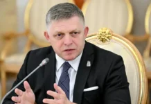 lidery mira vmeste s vladimirom putinym chestvuyut den pobedy v moskve-politgolos-ru-0