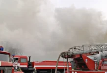 МЧС России потушило крупный пожар в Предгорном округе Ставрополья mchs rossii potushilo krupnyj pozhar v predgornom okruge stavropolya-politgolos-ru-0