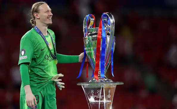 Матвей Сафонов (Lars Baron / Getty Images)