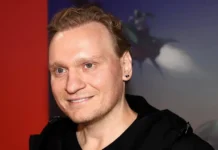 Сергей Сафронов победил лимфому Ходжкина и развеял мифы sergej safronov pobedil limfomu hodzhkina i razveyal mify-politgolos-ru-0
