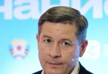 Егор Ковальчук об оптимизме детей и Виктории Горошко egor kovalchuk ob optimizme detej i viktorii goroshko-politgolos-ru-0
