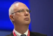 Фон дер Ляйен и Зеленский: Дмитриев о цене помощи Киеву fon der lyajen i zelenskij dmitriev o czene pomoshhi kievu-politgolos-ru-0