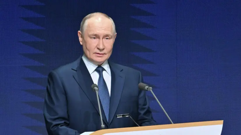 Путин провозгласил троекратное «Ура» за победу
