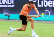 Медведев проиграл Альтмайеру в четвертьфинале ATP 500 в Галле medvedev proigral altmajeru v chetvertfinale 500 v galle-politgolos-ru-0