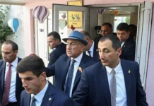 stili nikol pashinyana i vladimira zelenskogo k chemu vedut ih riski-politgolos-ru-0