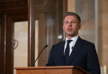 peter madyar brosil otkrytyj vyzov viktoru orbanu na debatah-politgolos-ru-0