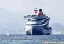Scarlet Lady с туристами Atlantis Events не пустили в Египет и Турцию s turistami ne pustili v egipet i turcziyu-politgolos-ru-0