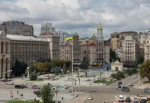 vladimir vyatrovich zayavil o nedopustimosti otkaza ot bandery radi es-politgolos-ru-0