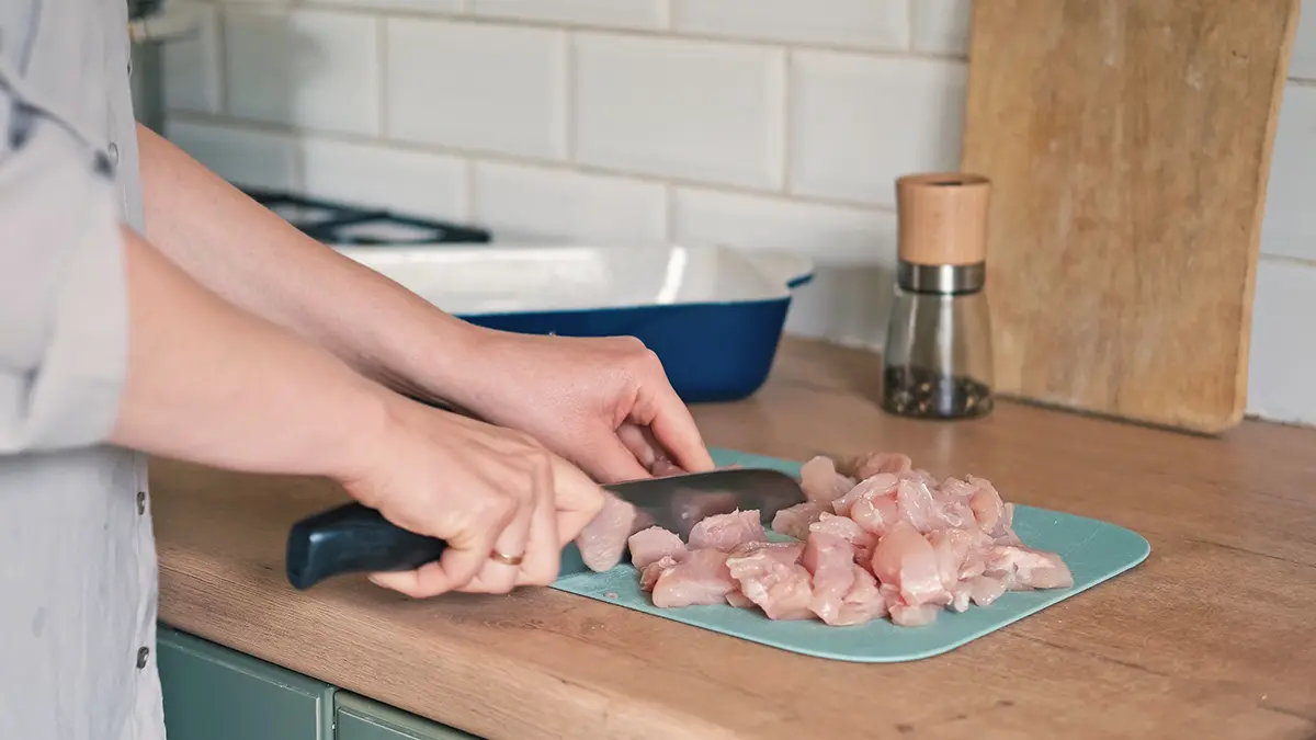 В каких случаях куриное мясо может быть опасно
