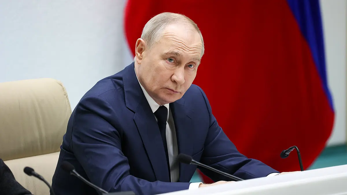 Путин подписал закон, расширяющий список оснований для депортации мигрантов из РФ