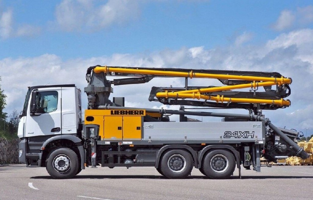 Аренда автобетононасоса 26 м DONG YANG DCP26M