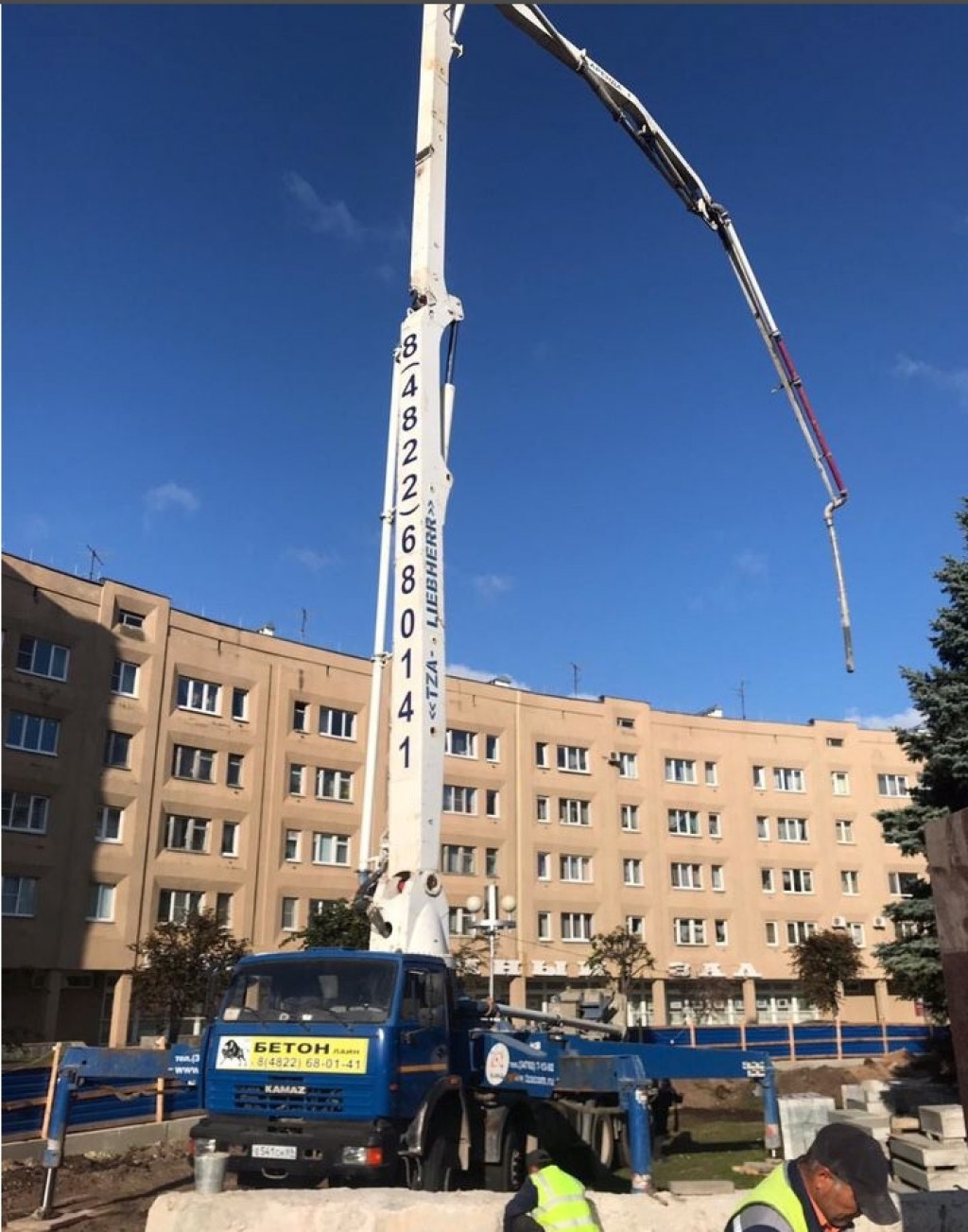 Аренда автобетононасоса Liebherr