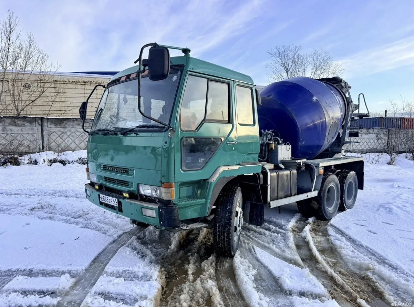 Аренда автобетоносмесителя с подачей бетона