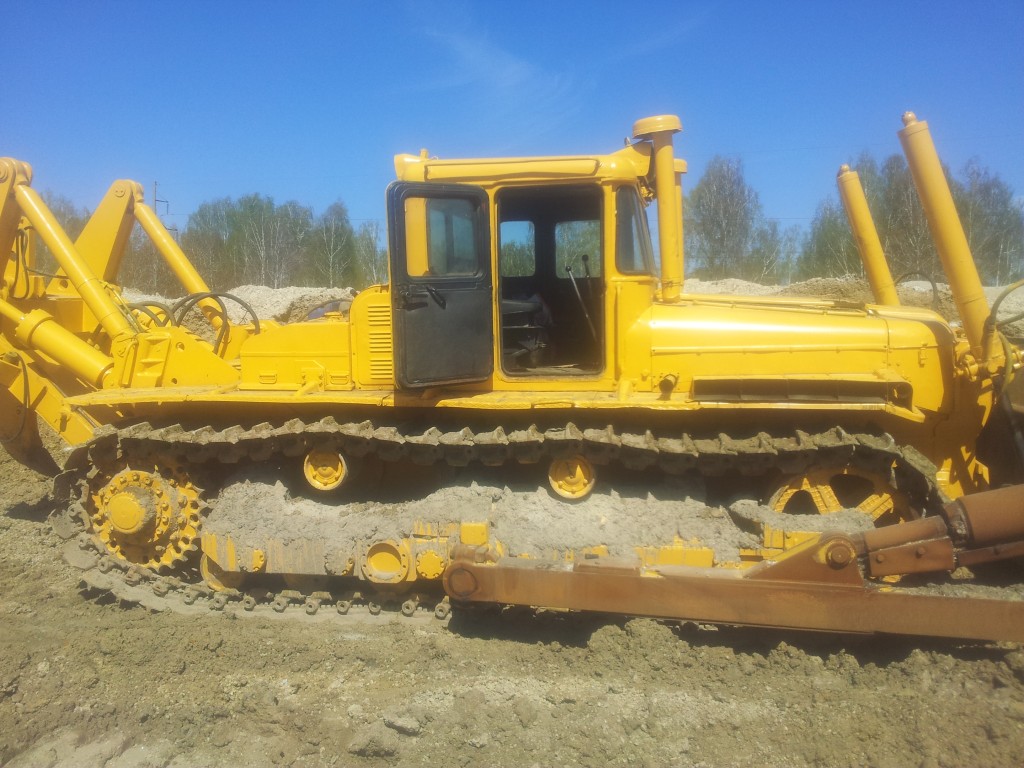 Аренда бульдозера ДЭТ-250
