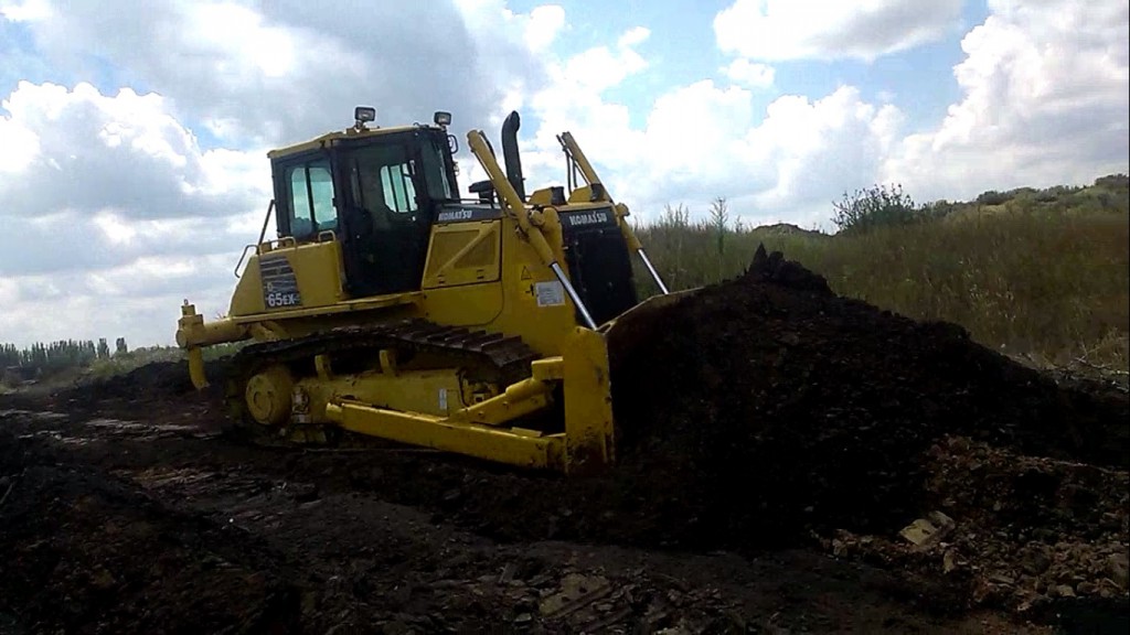 Аренда бульдозера KOMATSU D65