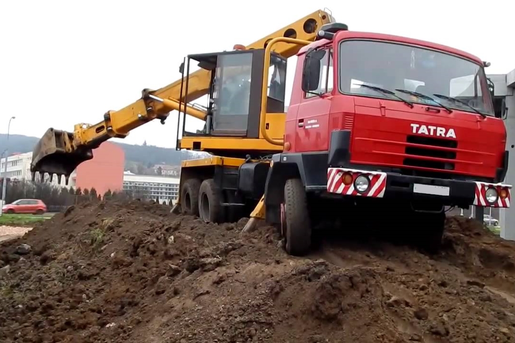 Аренда Экскаватор планировщик УДС Татра