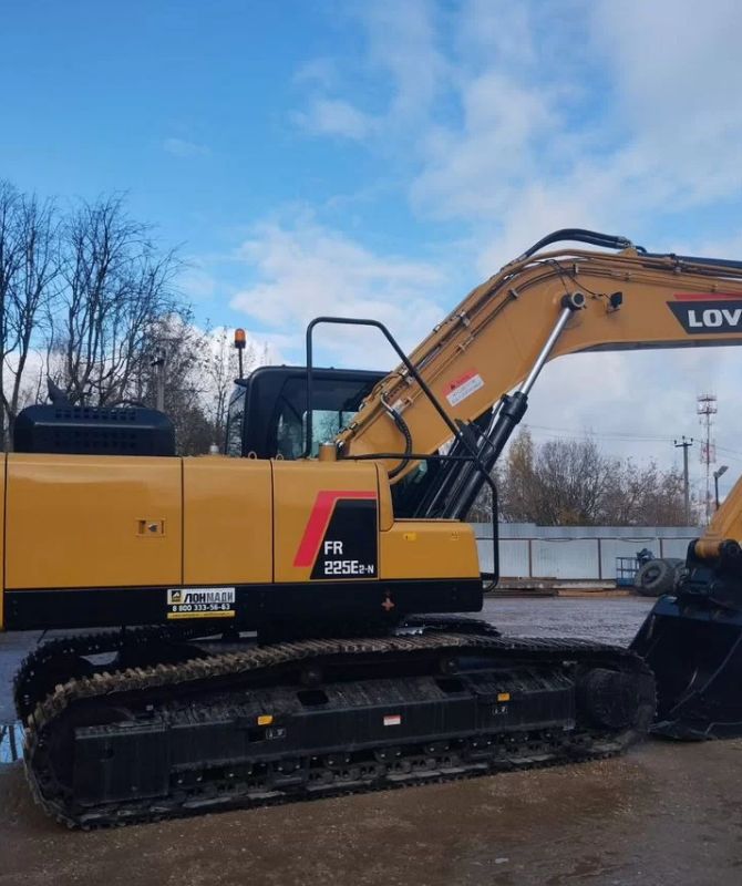 Аренда экскаватора Caterpillar
