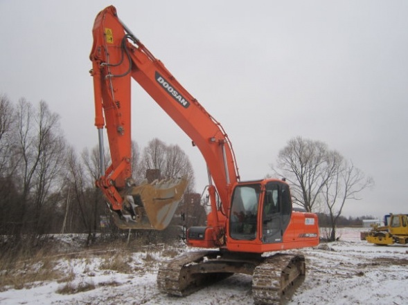 Аренда экскаватора Doosan S225NLC-V