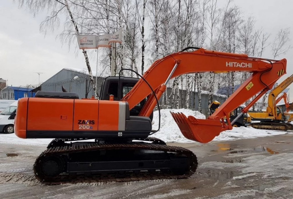 Аренда экскаватора Hitachi