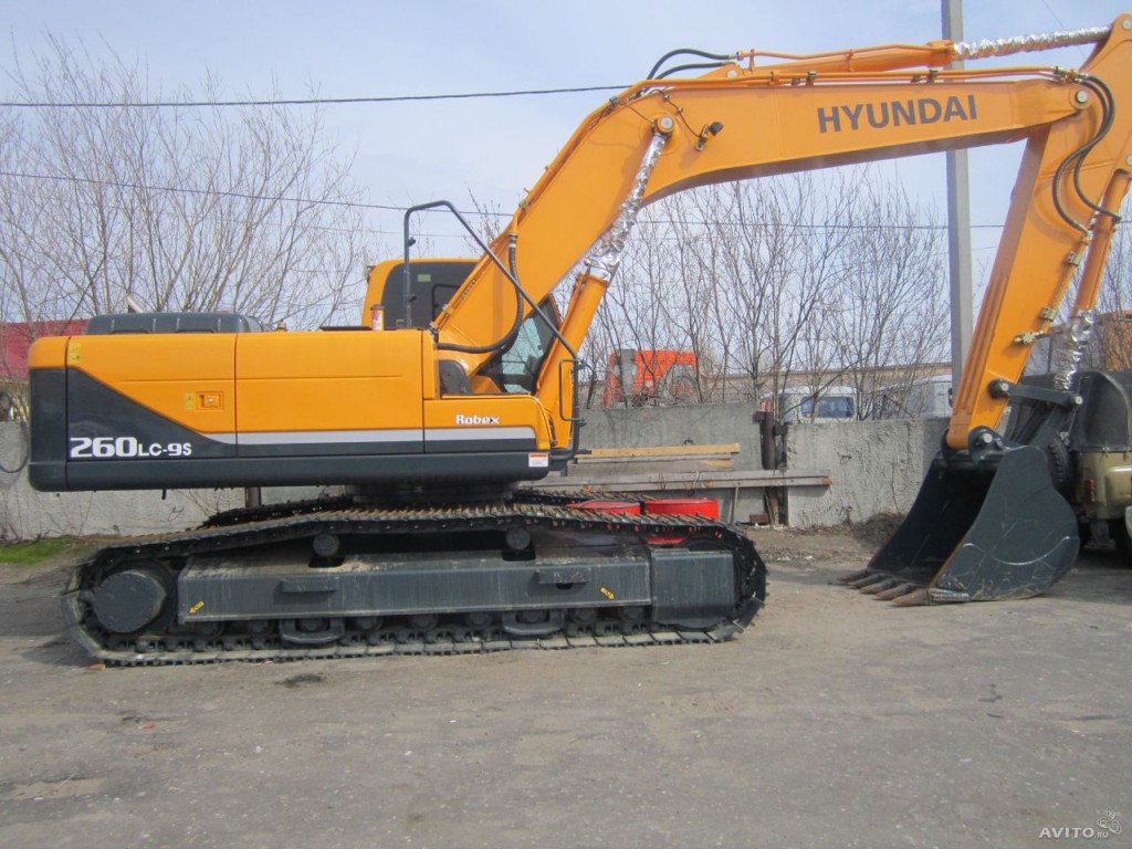 Аренда экскаватора Hyundai 260 (Хундай-260)