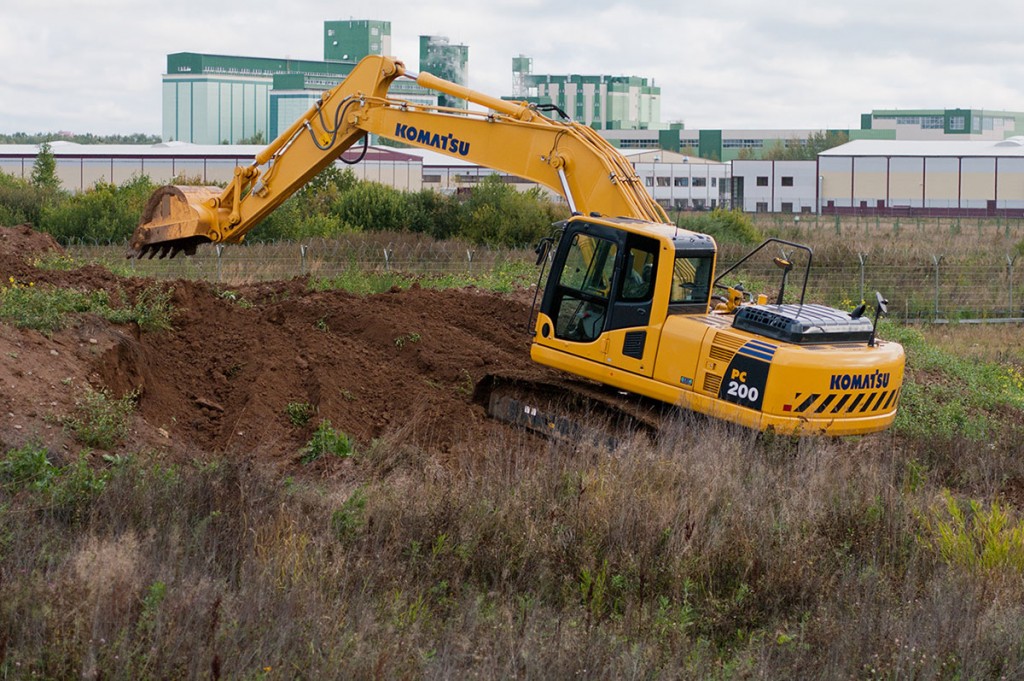 Аренда экскаватора KOMATSU