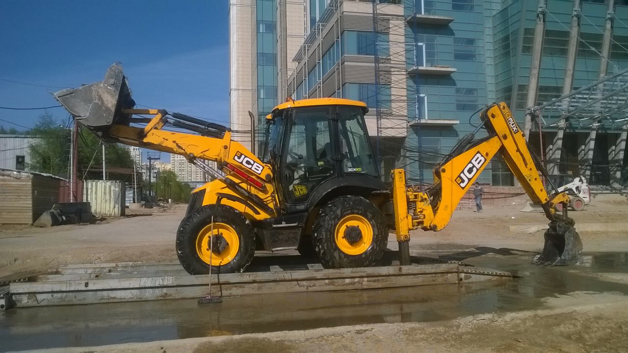 Аренда экскаватора-погрузчика jcb-3cx