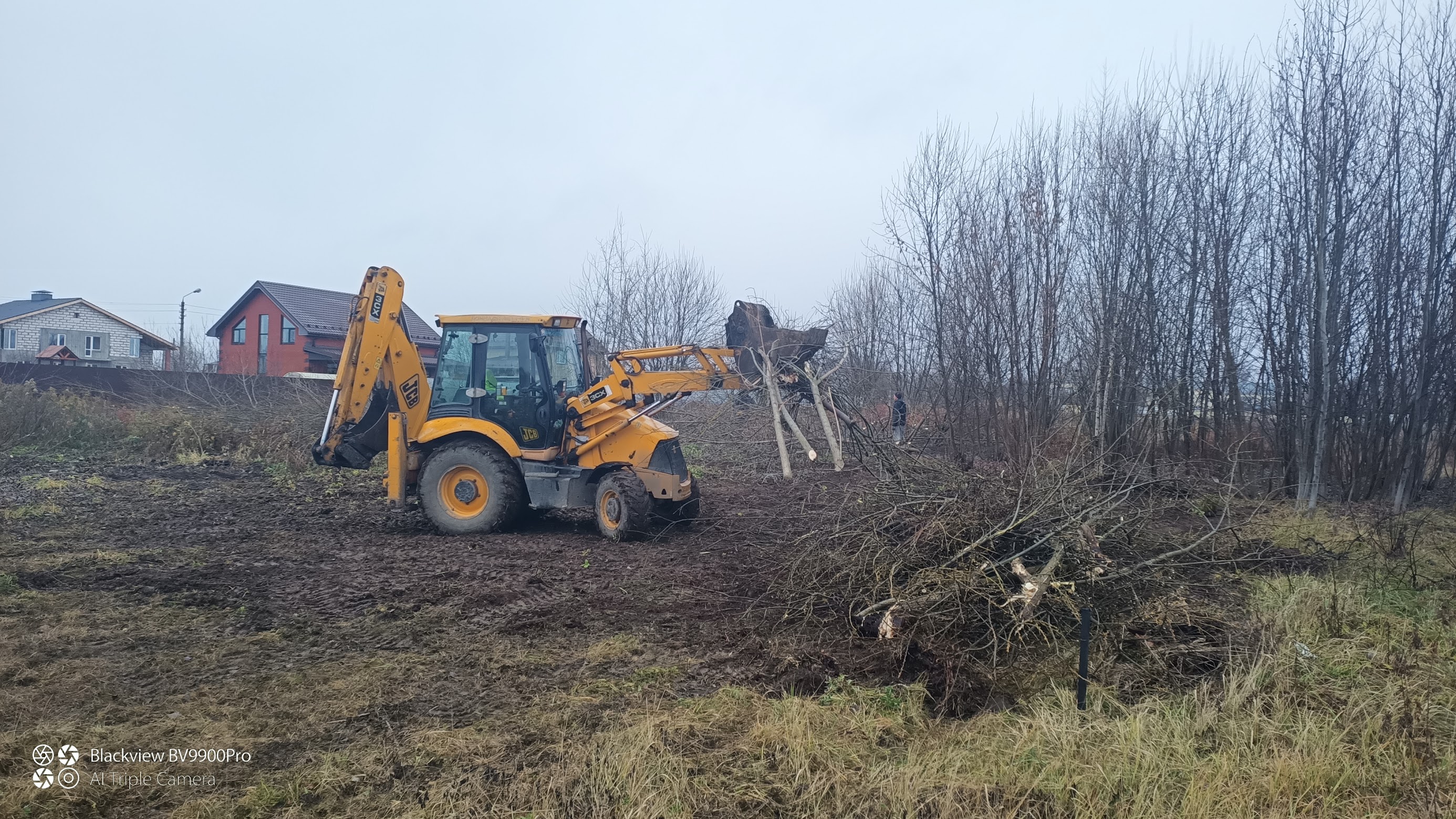 Аренда экскаватора- погрузчика JCB-3cx