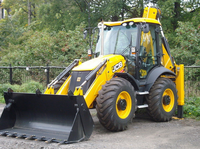 Аренда экскаватора-погрузчика JCB-3CX Super