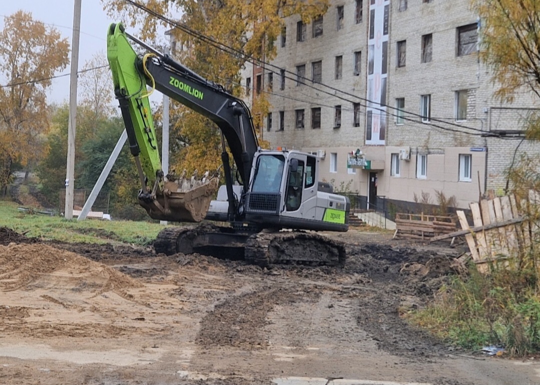 Аренда экскаватора Zoomlion 245 с доставкой тралом