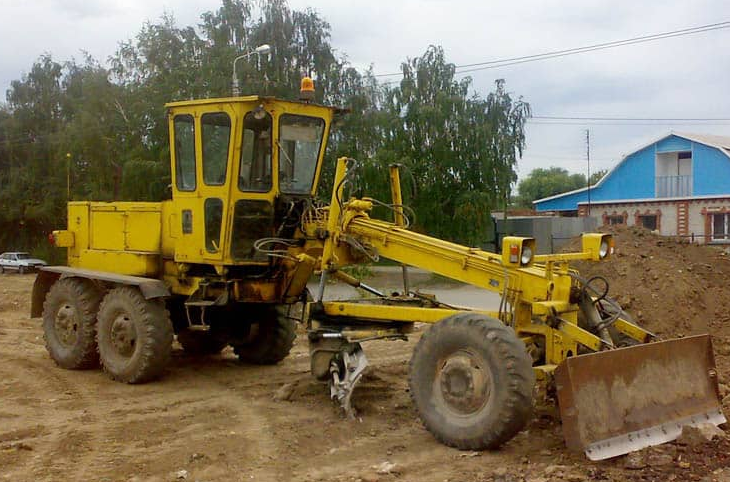 Аренда грейдера ДЗ 143 выгодно