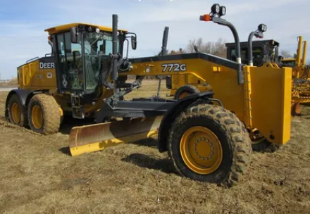 Аренда Грейдера John Deere 772G