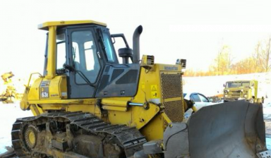 Аренда гусеничного бульдозера Komatsu D63