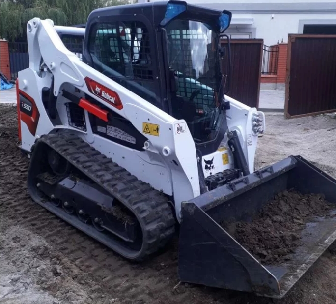 Аренда гусеничного погрузчика bobcat