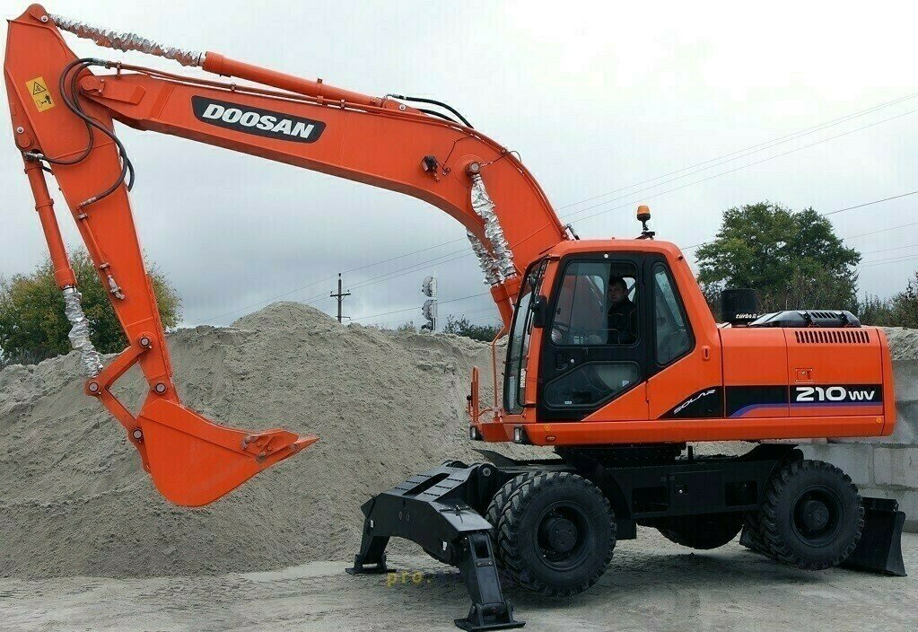 Аренда колесного экскаватора Doosan 210