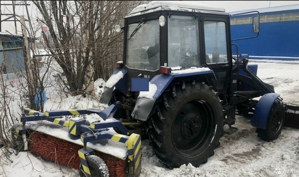Аренда коммунального трактора
