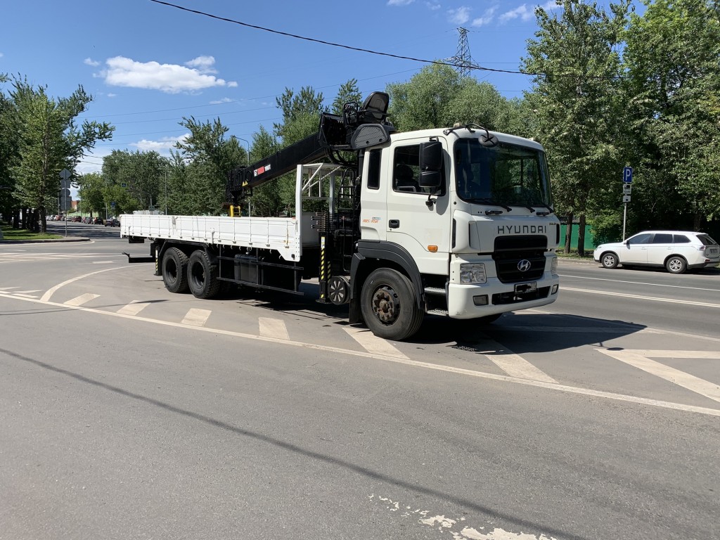 Аренда манипулятора от собственника Люлька корзина
