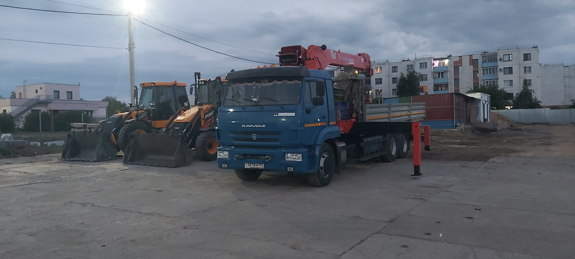 Аренда манипулятора с кму 7 тонн